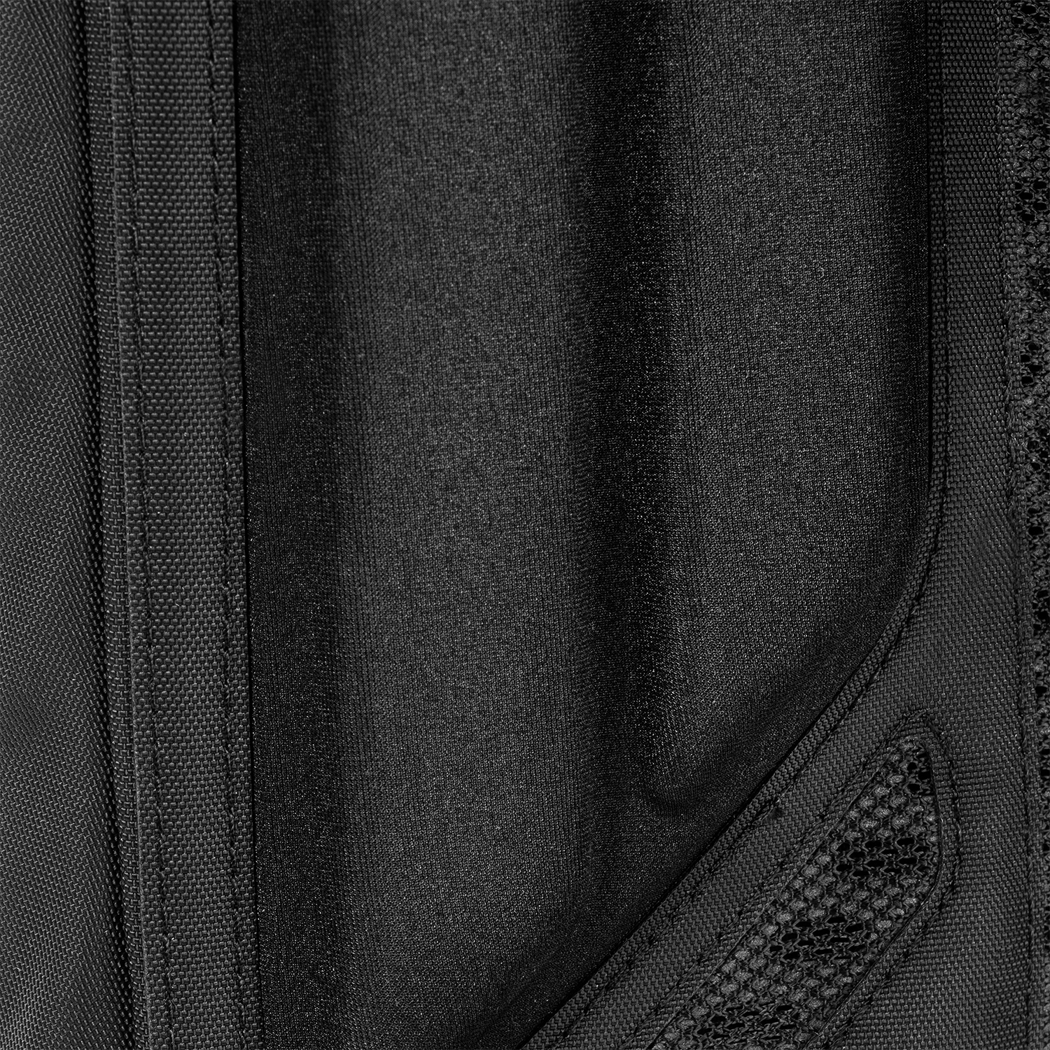 paragon-hydration-pack-x9 Paragon_Black_Texture.png
