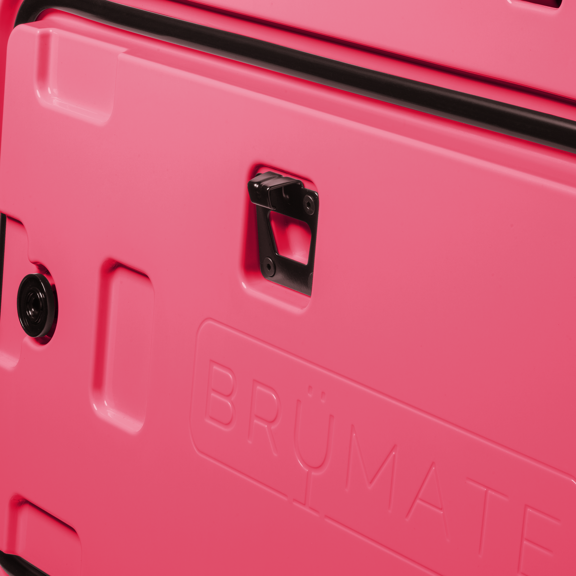 brutank-r2 brutank-55qt-neonpink-bottle-opener.png